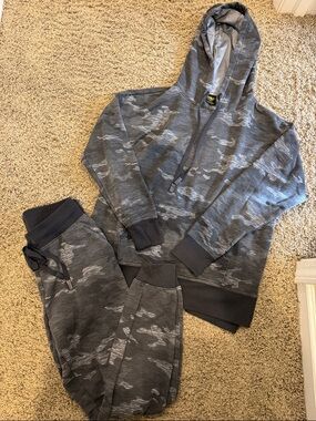 Athletic Works Gray Camouflage Hoodie & Joggers Set